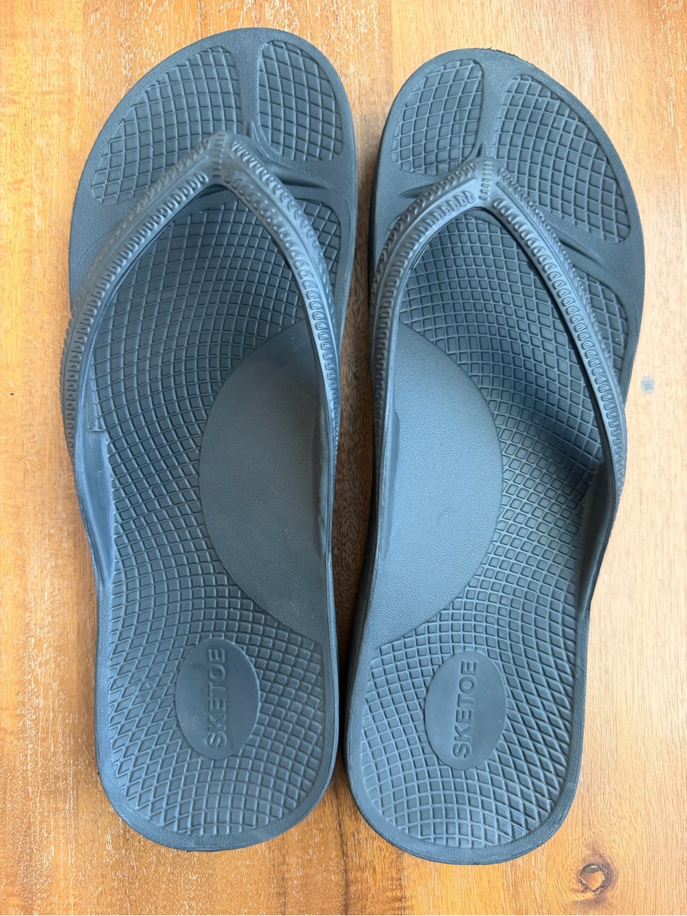 Black Arch Support Sandals